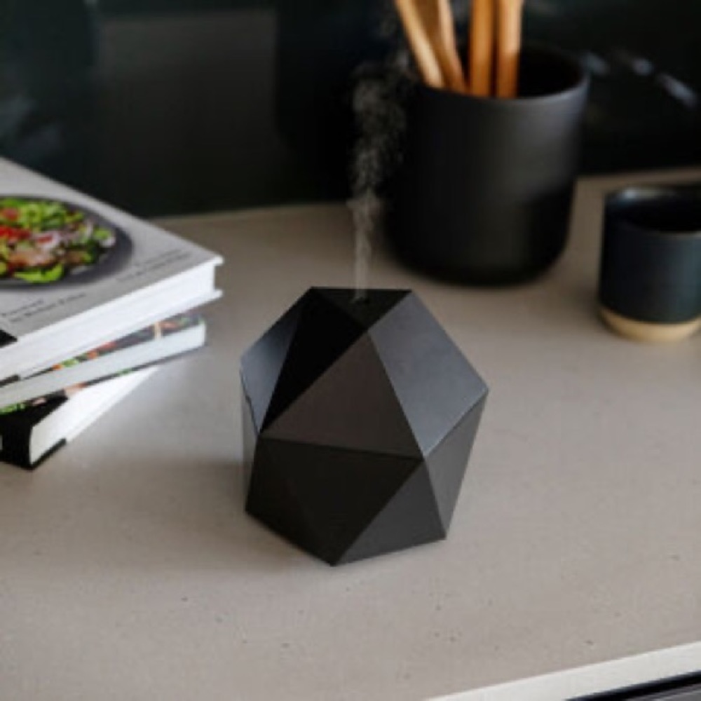 Saje Matte Black Cordless Diffuser